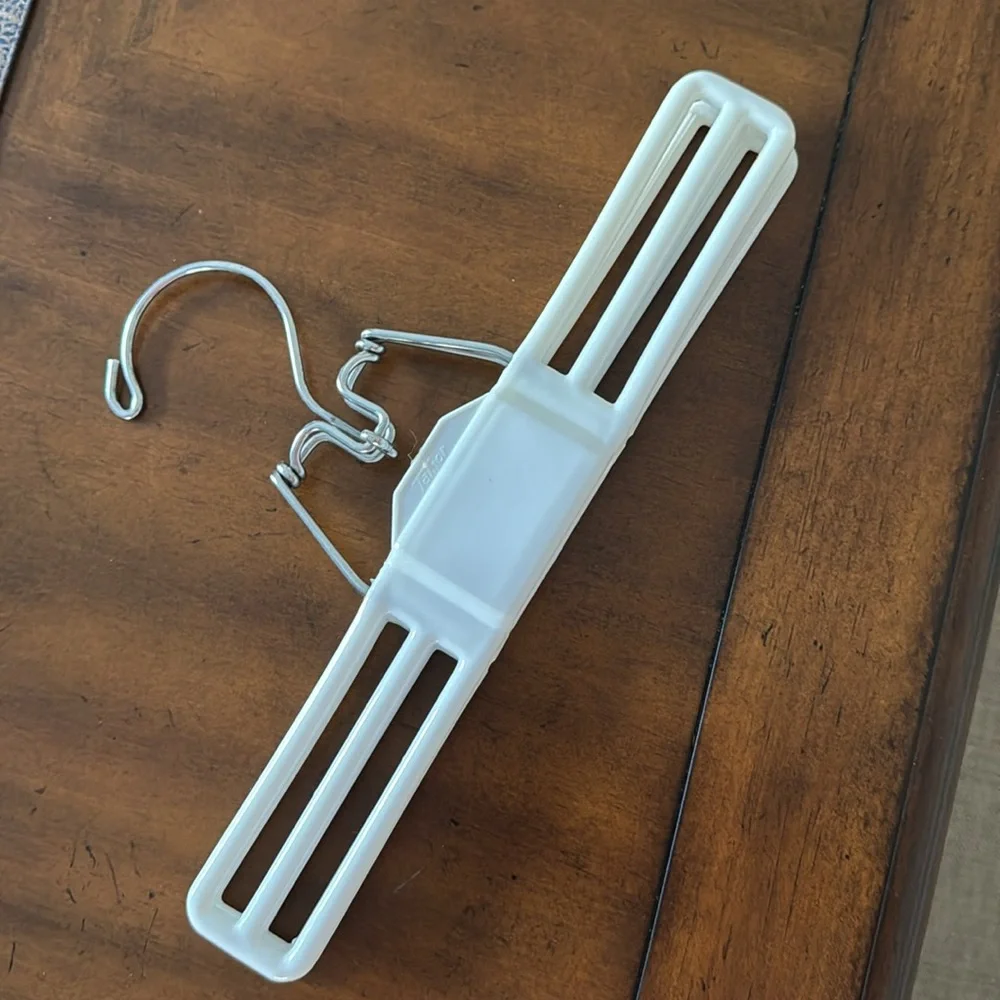 Set/4 of White Clip Pant/Skirt Hangers